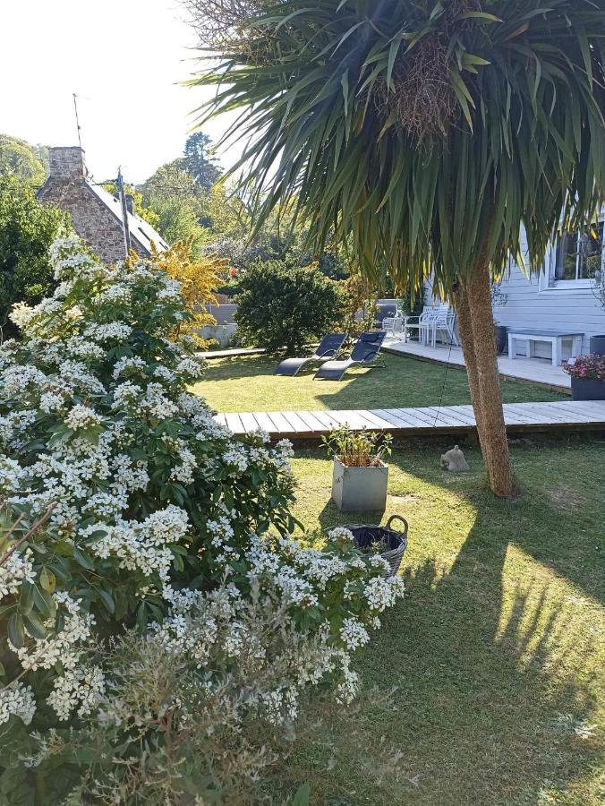 Lodge Avec Vue Sur La Riviere Lannion Buitenkant foto